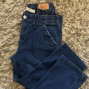 Levi's Dark Blue Denim capris